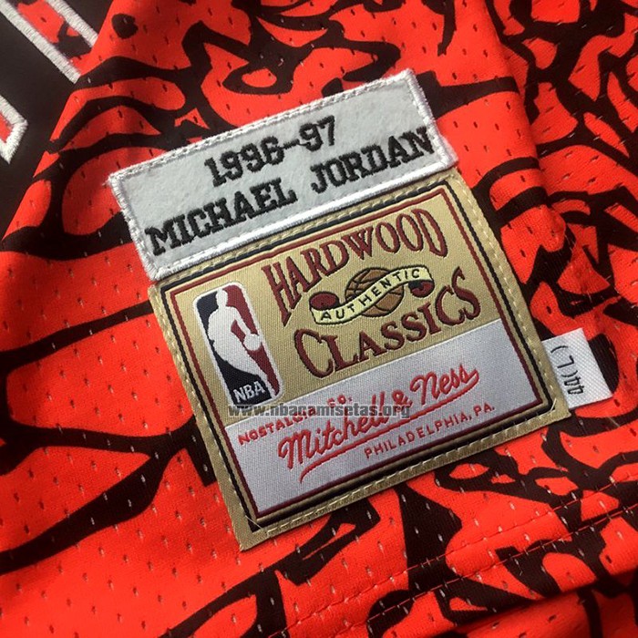 Camiseta Chicago Bulls Michael Jordan NO 23 Mitchell & Ness Rojo2